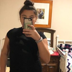 Meet your Posher, Anabelle